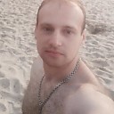 Знакомства: Евгений, 32 года, Павлоград