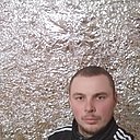Знакомства: Петро, 29 лет, Червонозаводское