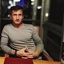 Знакомства: Валера, 40 лет, Нижнекамск