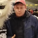 Знакомства: Виктор, 39 лет, Челябинск