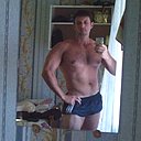 Знакомства: Роман, 33 года, Никополь