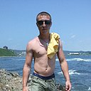 Знакомства: Женя, 37 лет, Уссурийск