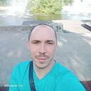 Знакомства: Сергей, 32 года, Мариуполь